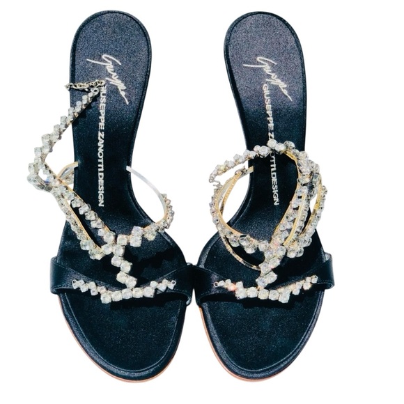 Giuseppe Zanotti black satin high heel with crystals Sz 8 eu 38 never worn - Picture 7 of 15